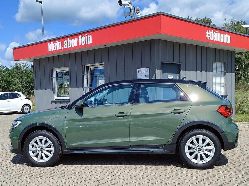 Gebraucht Audi A1 Design 116 PS (85 kW) 2024 Grün Kleinwagen