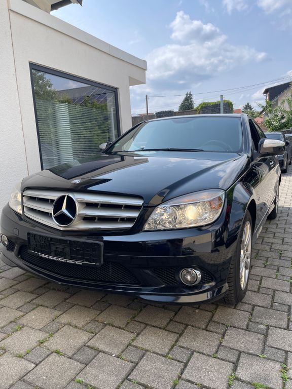 Schwarz Gebraucht 2008 Mercedes C230 Avantgarde Limousine | 4.500 € (Superpreis) - Bild 1/4