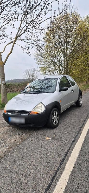Second-hand Ford Ka 70 CP (51 kW) 2004 Argintiu Hatchback