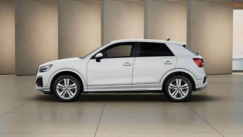 Gebraucht Audi Q2 Advanced Plus 150 PS (110 kW) 2026 Arkonaweiß SUV