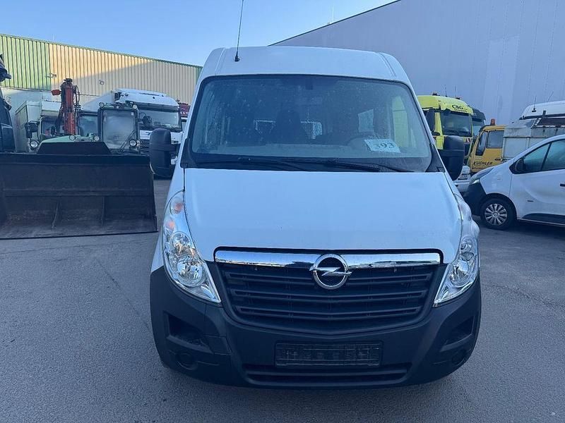 Gebraucht Opel Movano 110 PS (80 kW) 2017 Weiß Van / Kleinbus