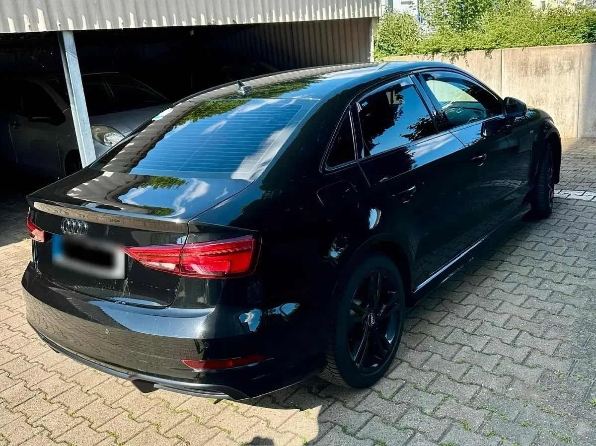 Gebraucht Audi A3 150 PS (110 kW) 2018 Schwarz Limousine