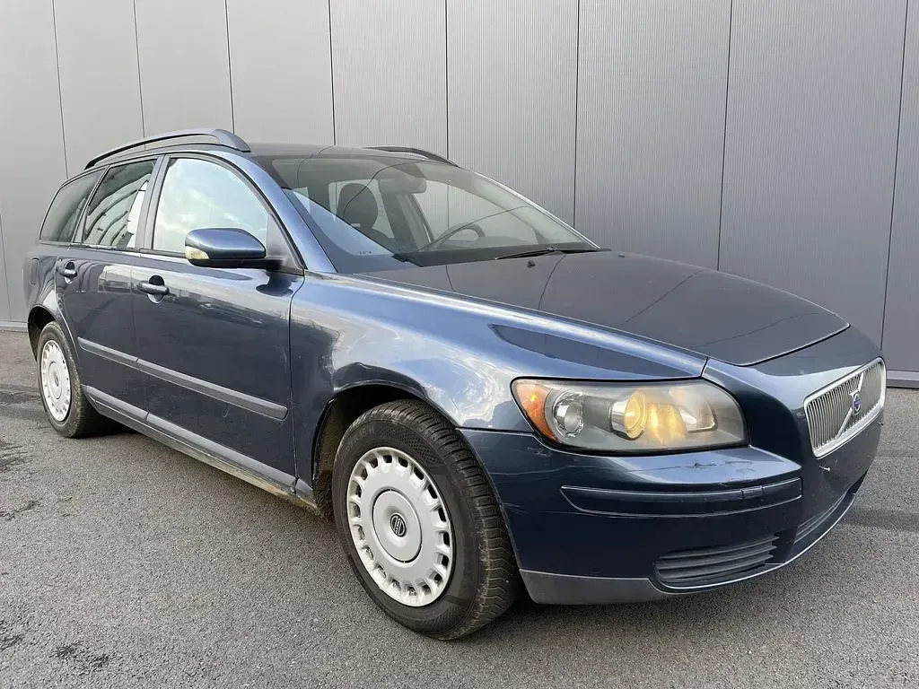 Gebraucht Volvo V50 109 PS (80 kW) 2005 Blau Kombi