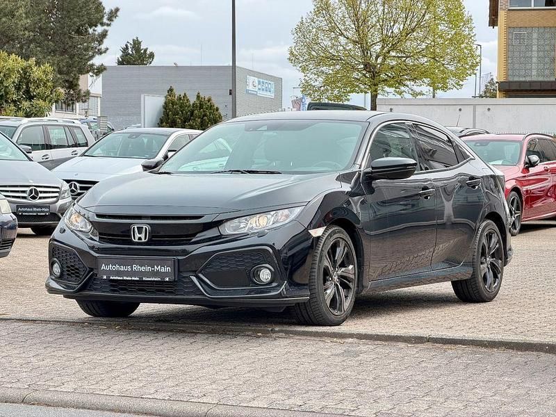 Gebraucht Honda Civic 129 PS (94 kW) 2018 Schwarz Limousine