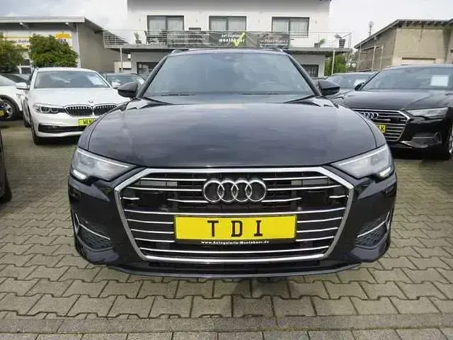 Gebraucht Audi A6 Sport 204 PS (150 kW) 2020 Firmamentblau metallic Kombi