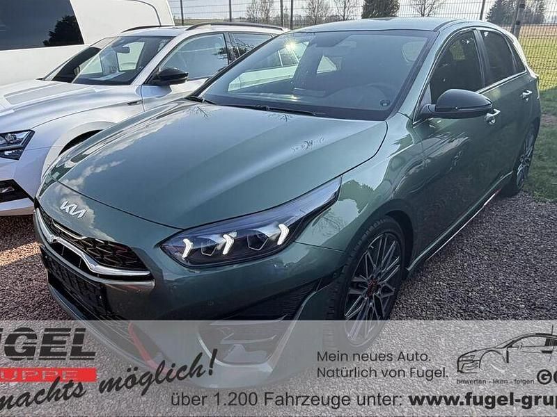 Gebraucht Kia Ceed GT GT 204 PS (150 kW) 2023 Experience green met. Limousine