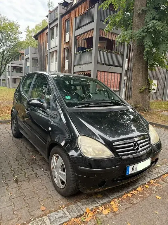 Gebraucht Mercedes A160 Elegance 102 PS (75 kW) 2000 Schwarz Kleinwagen