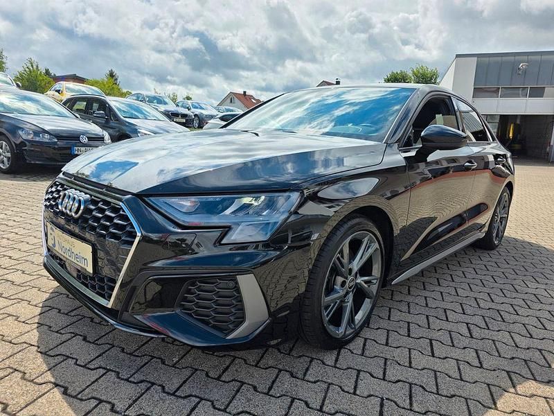 Schwarz Gebraucht 2021 Audi A3 S-Line Limousine | 20.490 € (Fairer Preis) - Bild 1/4