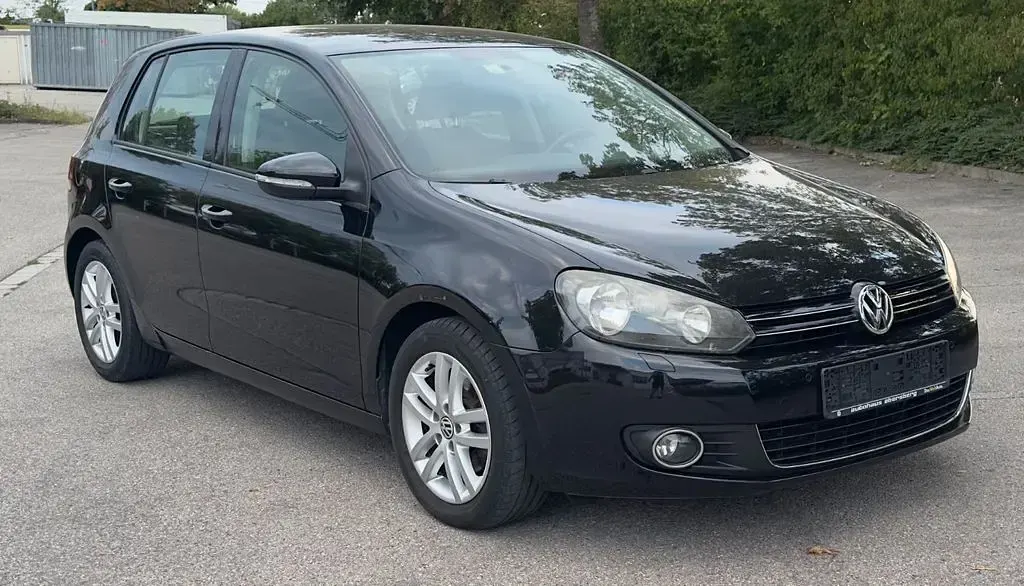 Gebraucht VW Golf VI 122 PS (89 kW) 2011 Schwarz Limousine