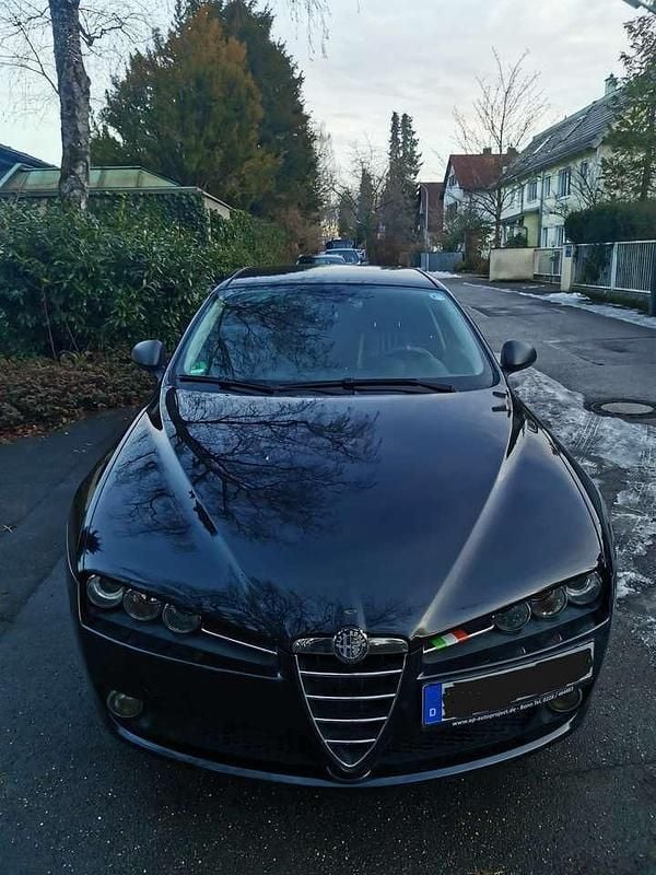 Gebraucht Alfa Romeo 159 Distinctive 160 PS (117 kW) 2016 Schwarz Limousine