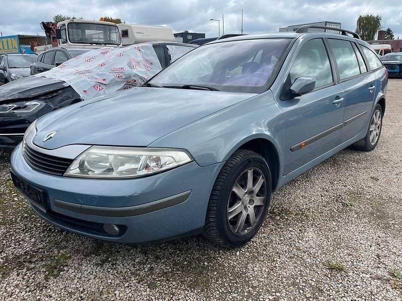 Silber Gebraucht 2004 Renault Laguna II Limousine | 700 € (Guter Preis) - Bild 1/4