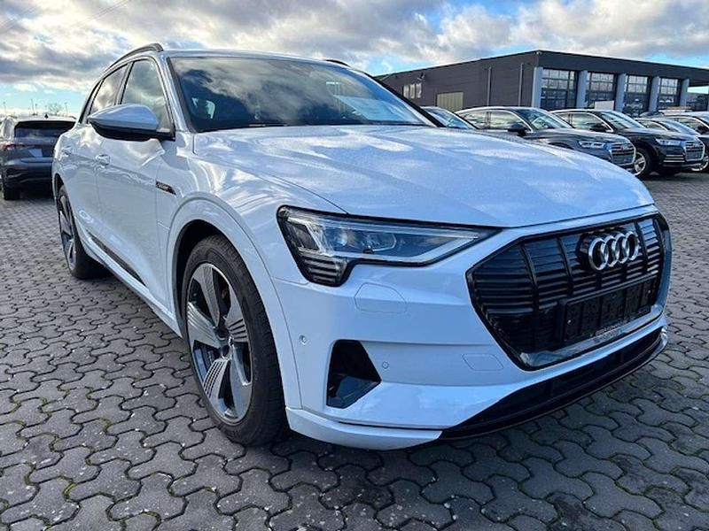 Gebraucht Audi e-tron Advanced 300 kW (408 PS) 2019 Weiß SUV