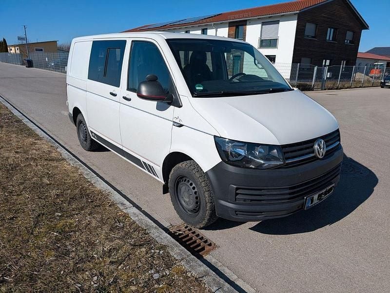 Gebraucht VW Transporter 150 PS (110 kW) 2019 Weiß Van