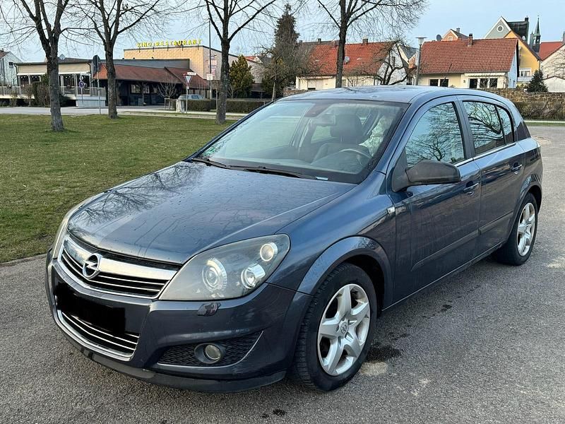 Second-hand Opel Astra 116 CP (85 kW) 2009 Gri Berlinǎ