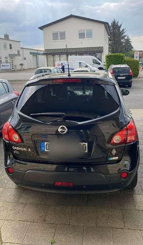 Gebraucht Nissan Qashqai +2 Tekna 141 PS (103 kW) 2009 SUV