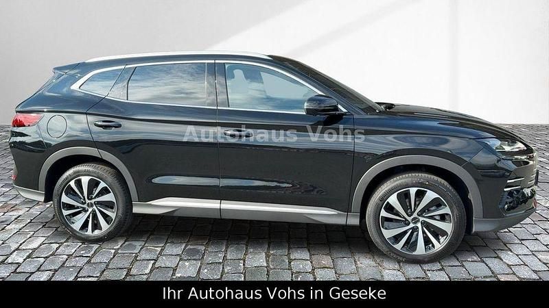 Neu BYD Seal U Boost 218 PS (160 kW) 2025 Schwarz SUV