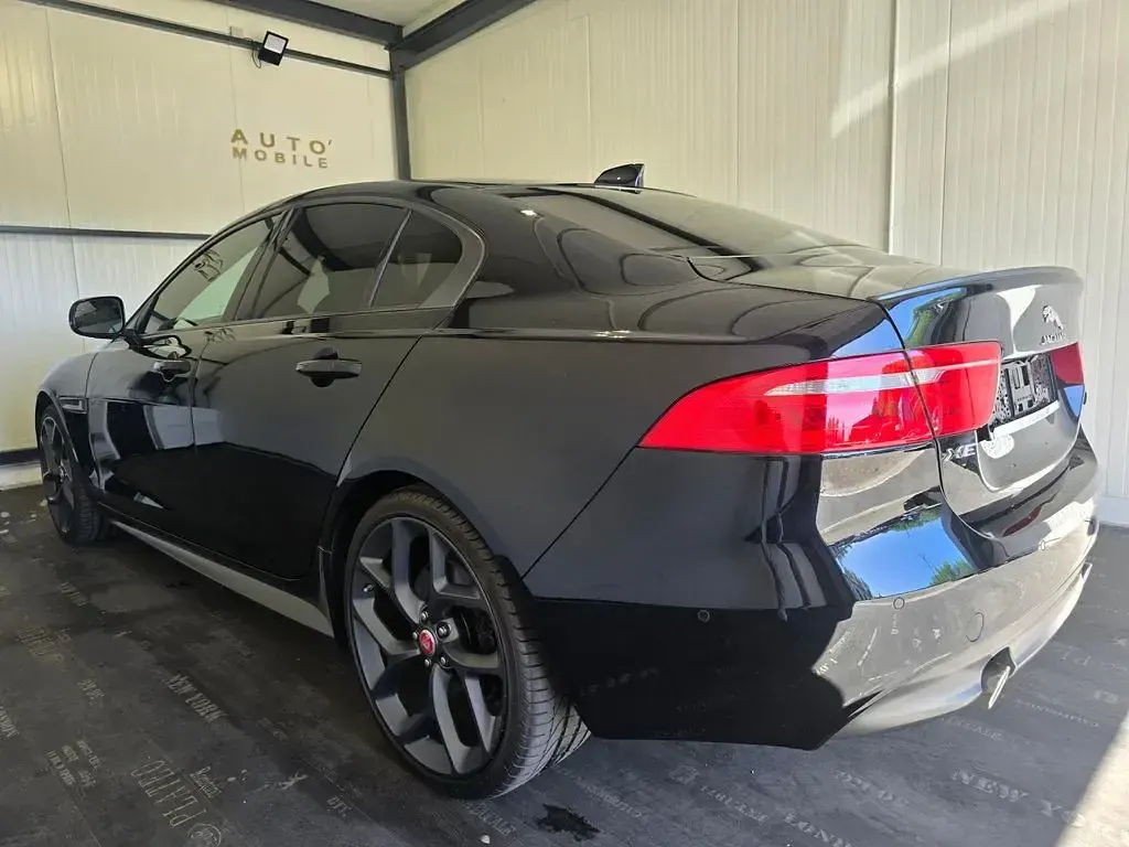 Gebraucht Jaguar XE 300 PS (220 kW) 2018 Schwarz Limousine
