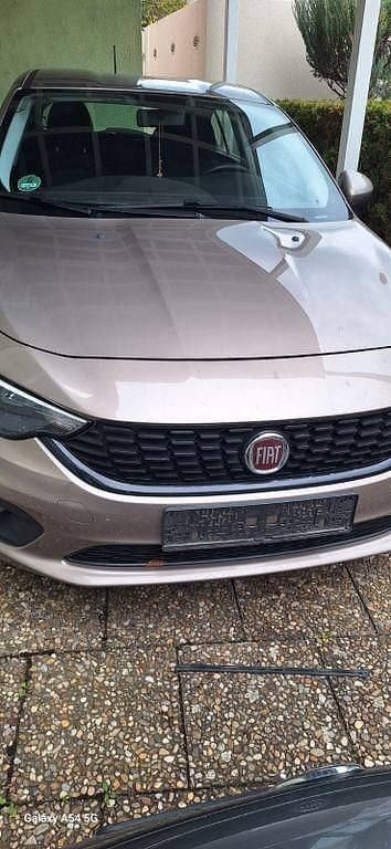 Gebraucht Fiat Tipo Pop 95 PS (69 kW) 2020 Beige Limousine