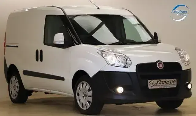 Gebraucht Fiat Doblò 120 PS (88 kW) 2012 Van / Kleinbus