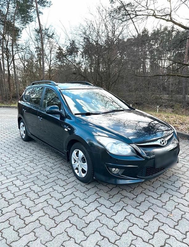 Gebraucht Hyundai i30 116 PS (85 kW) 2010 Kombi