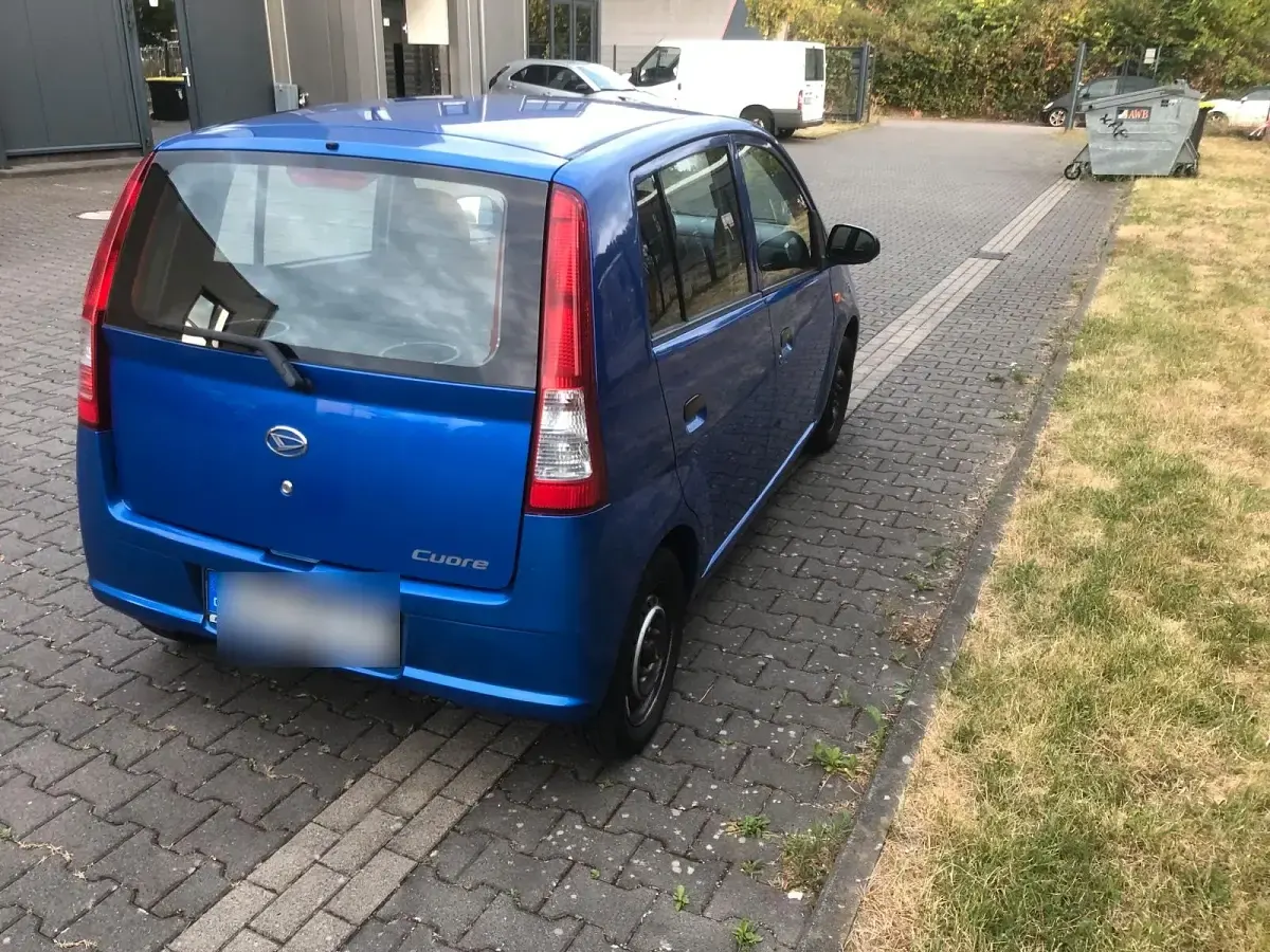 Gebraucht Daihatsu Cuore 58 PS (42 kW) 2005 Blau Kleinwagen