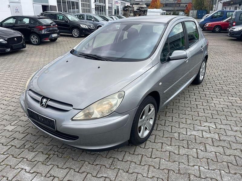 Grau Gebraucht 2004 Peugeot 307 Limousine | 1.690 € (Guter Preis) - Bild 1/4