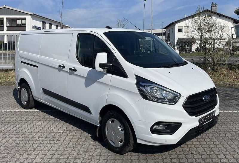 Gebraucht Ford Transit Custom 105 PS (77 kW) 2022 Weiß Van / Kleinbus