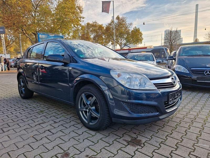 Gebraucht Opel Astra 90 PS (66 kW) 2007 Grau Limousine