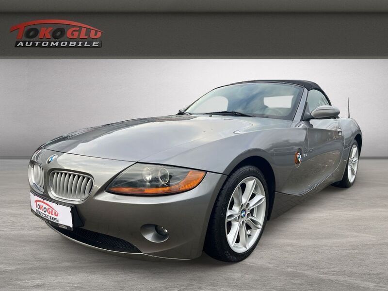Gebraucht BMW Z4 Sport Line 170 PS (125 kW) 2004 Grau Cabrio
