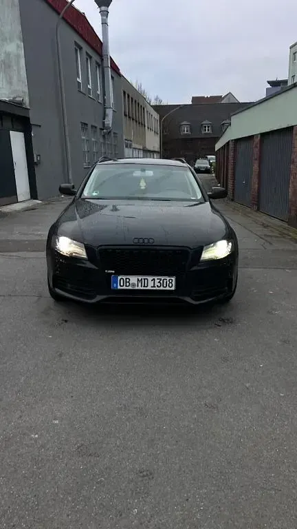 Gebraucht Audi A4 Ambiente 160 PS (117 kW) 2010 Schwarz Kombi