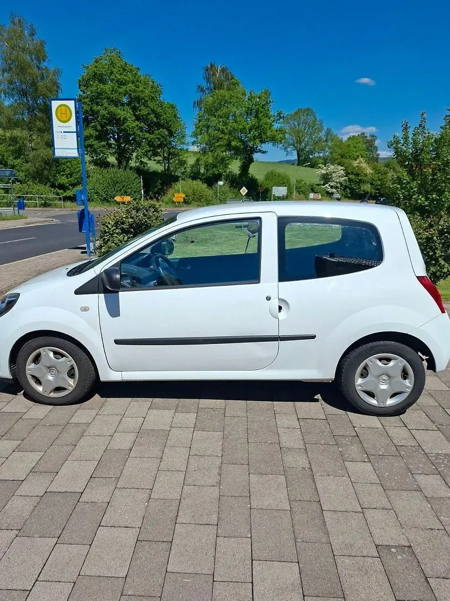 Gebraucht Renault Twingo 75 PS (55 kW) 2011 Weiß Kleinwagen