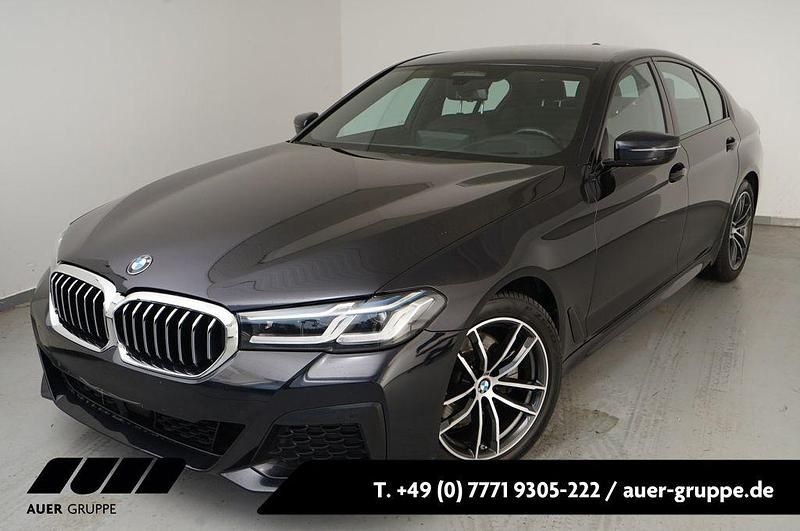 Schwarz Gebraucht 2023 BMW 520 M Sport Limousine | 38.800 € (Etwas zu teuer) - Bild 1/4