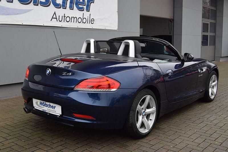 Gebraucht BMW Z4 184 PS (135 kW) 2016 Blau Cabrio