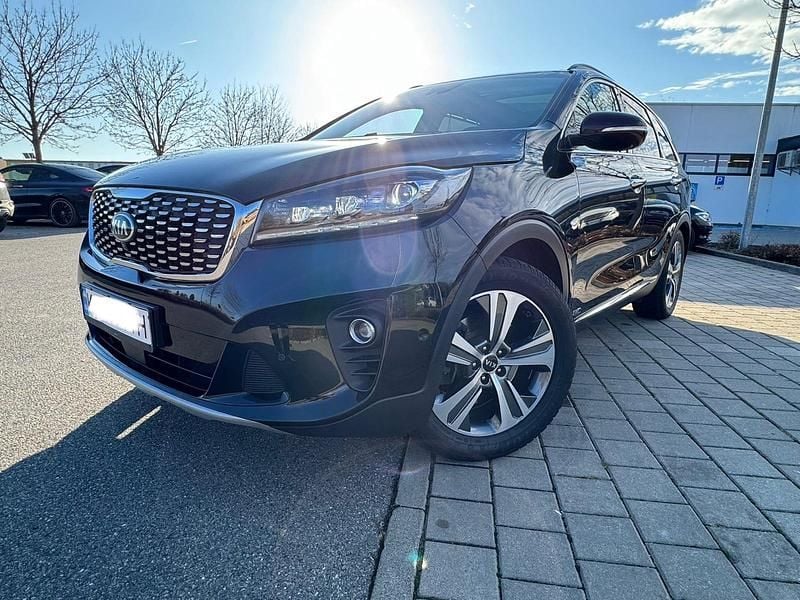 Schwarz Gebraucht 2017 Kia Sorento SUV | 16.600 € (Fairer Preis) - Bild 1/4