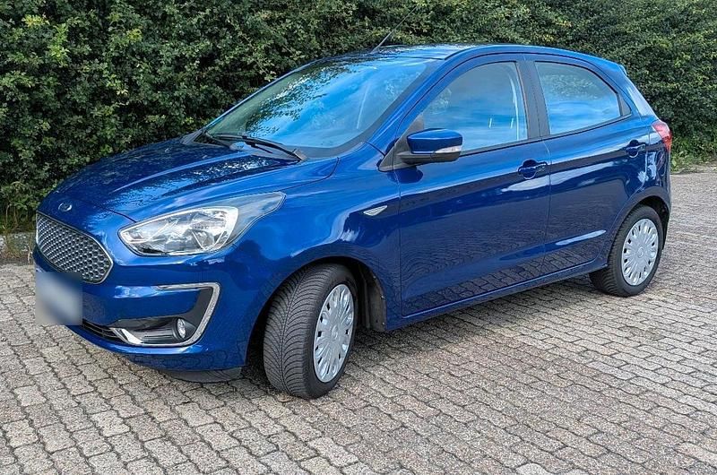 Gebraucht Ford Ka Plus 71 PS (52 kW) 2019 Blau Kleinwagen