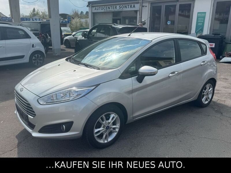 Silber Gebraucht 2015 Ford Fiesta Kleinwagen | 7.900 € (Fairer Preis) - Bild 1/4