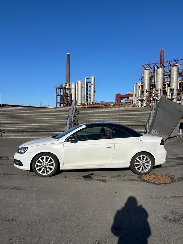 Gebraucht VW Eos 140 PS (102 kW) 2015 Weiß Cabrio