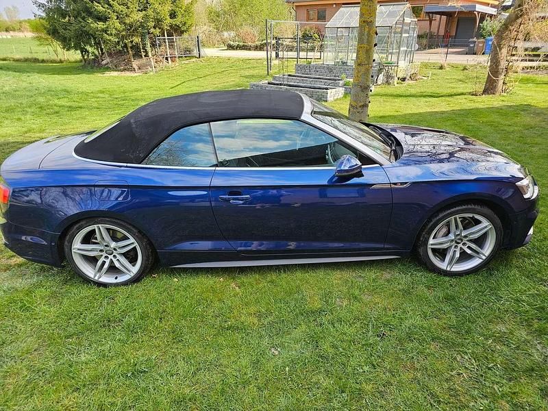 Gebraucht Audi A5 Cabriolet Design 252 PS (185 kW) 2017 Blau Cabrio