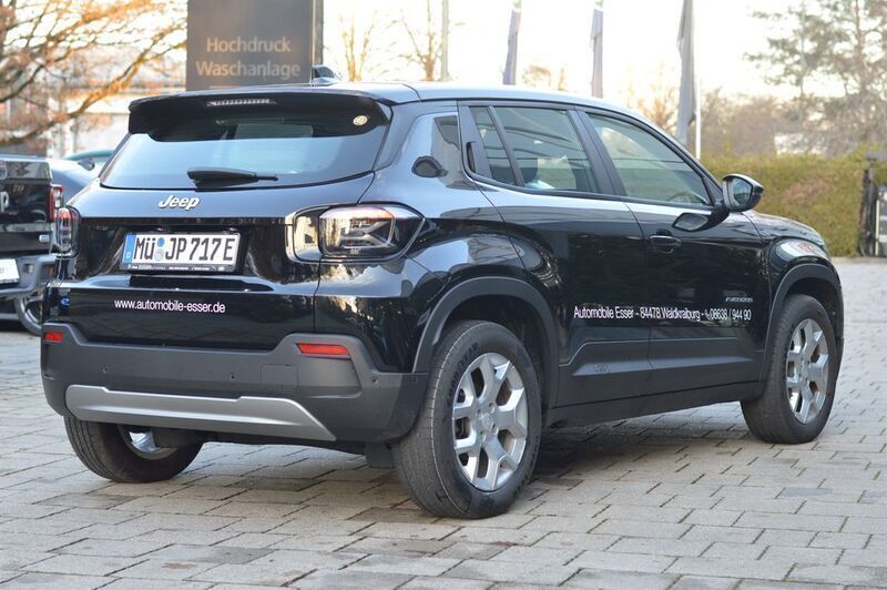Gebraucht Jeep Avenger EV Altitude 114 kW (156 PS) 2023 Schwarz SUV