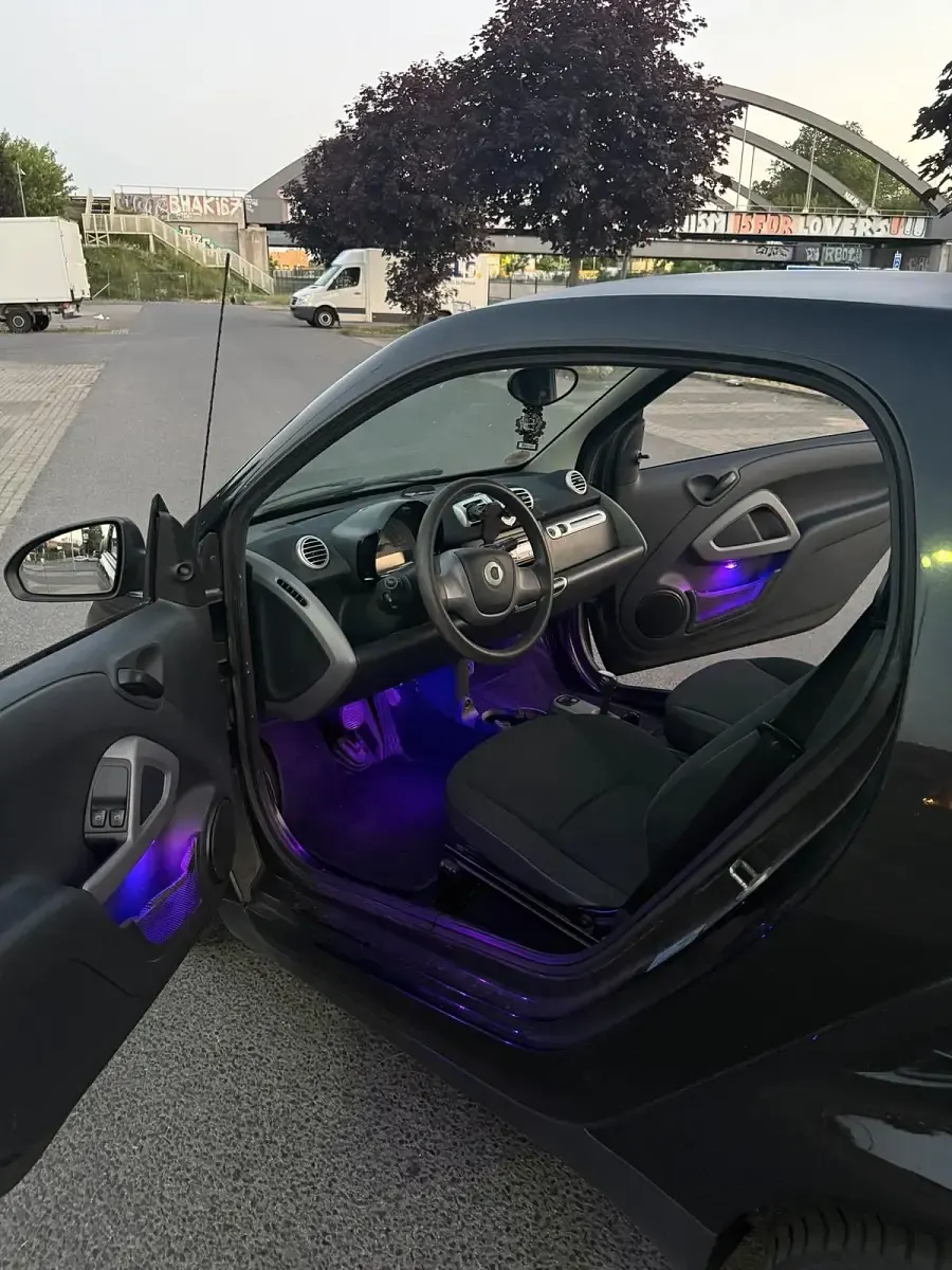 Gebraucht Smart ForTwo Coupé 64 PS (47 kW) 2010 Schwarz Coupé