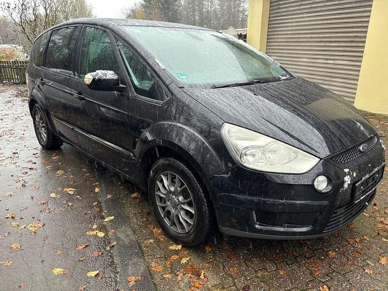 Gebraucht Ford S-MAX Titanium 145 PS (106 kW) 2006 Schwarz Van / Kleinbus