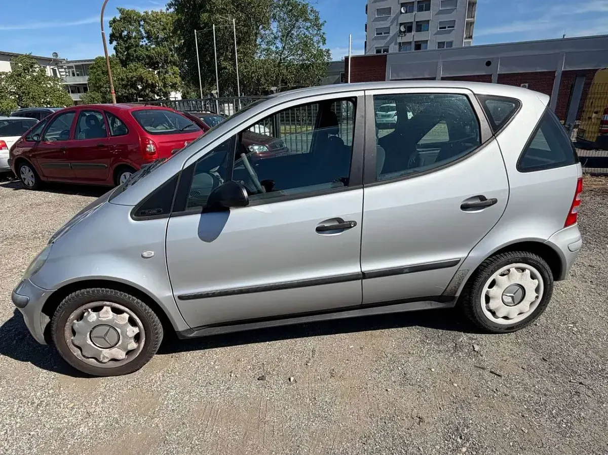 Gebraucht Mercedes A160 Classic 102 PS (75 kW) 2002 Silber Kleinwagen