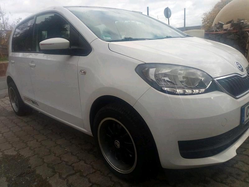 Gebraucht Skoda Citigo 70 PS (51 kW) 2018 Weiß Kleinwagen