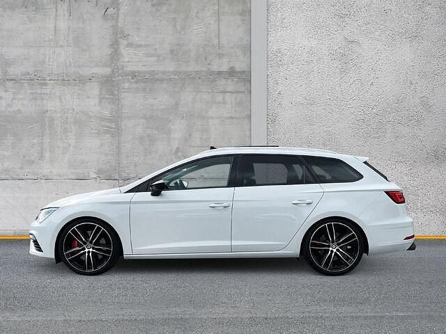 Gebraucht Cupra Leon 300 PS (220 kW) 2018 Weiß Kombi