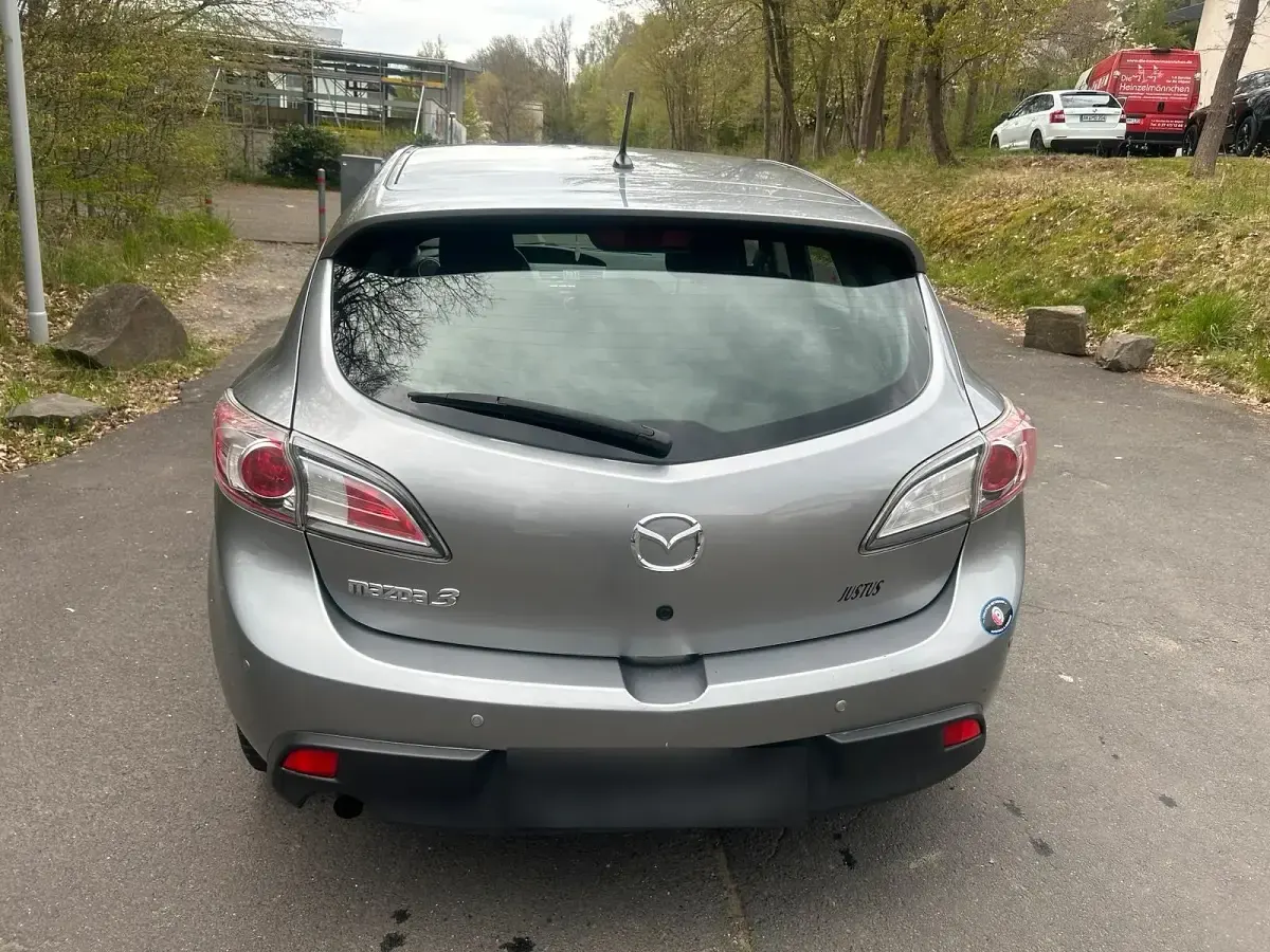 Gebraucht Mazda 3 105 PS (77 kW) 2009 Grau Kombi