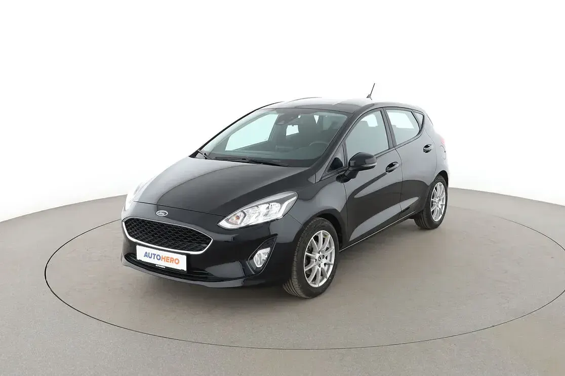 Gebraucht Ford Fiesta Cool & Connect 95 PS (69 kW) 2020 Kleinwagen