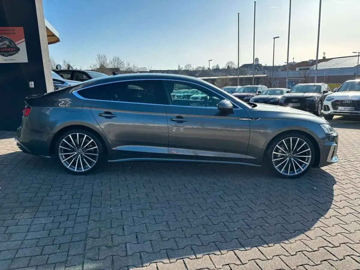 Gebraucht Audi A5 Sportback S-Line 204 PS (150 kW) 2021 Grau Kleinwagen