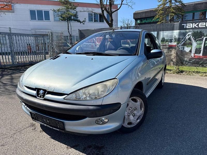 Gebraucht Peugeot 206 60 PS (44 kW) 2003 Blau Limousine