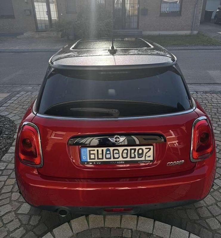 Gebraucht Mini Cooper 136 PS (100 kW) 2015 Rot Kleinwagen
