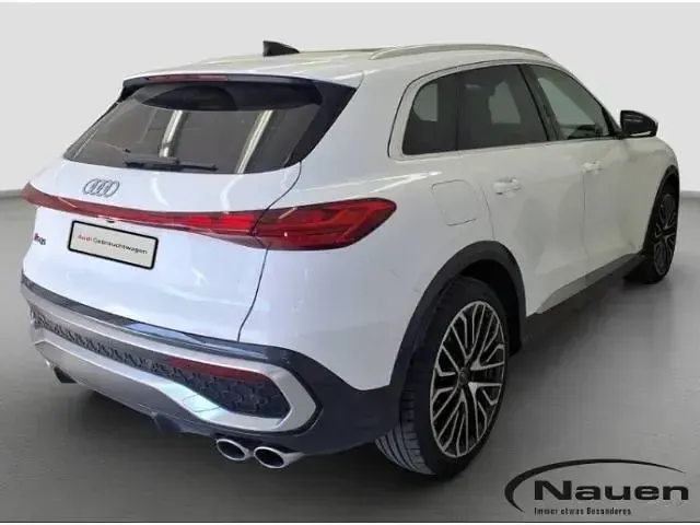 Gebraucht Audi SQ5 Advanced 367 PS (269 kW) 2025 Cashmeregrau SUV